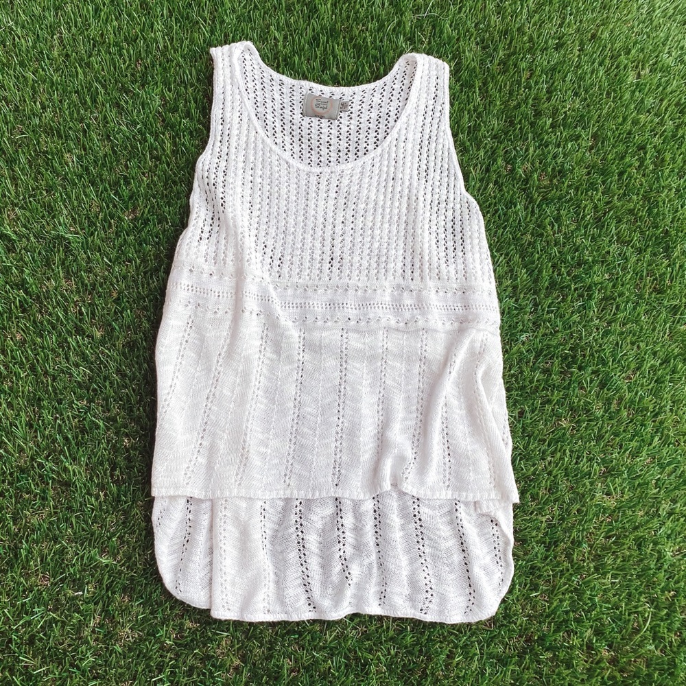 White knit top